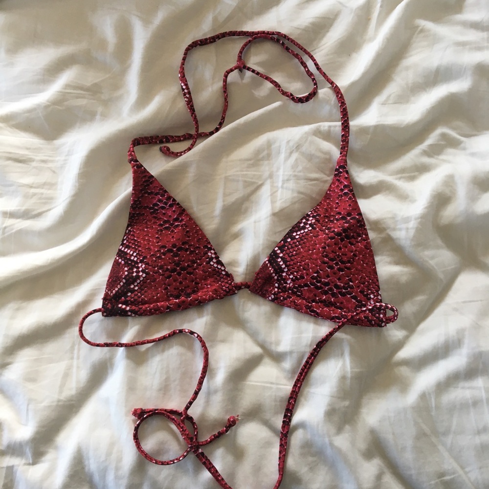 Zaful triangle top
